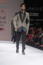 Model walk the ramp for Abhishek Dutta Shinde show at Lakme Fashion Week Day 4 on 6th Aug 2012 (29681081).JPG